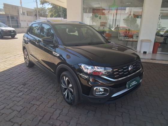 VOLKSWAGEN T-CROSS 1.4 250 TSI TOTAL FLEX HIGHLINE AUTOMÁTICO